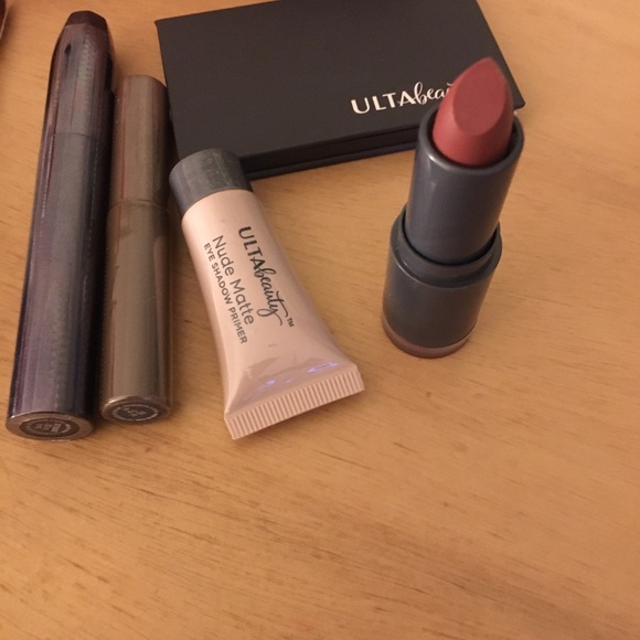 New 7pc Makeup Bundle Blush Mascara Brow Tint Brush Lipstick Primer Bag - Picture 8 of 10